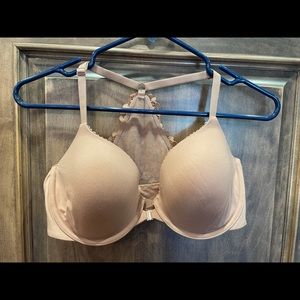 Victoria’s Secret 34DD bra